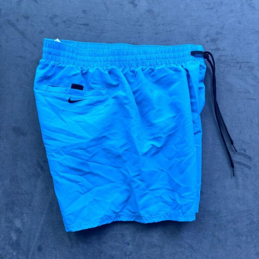 Nike Mens Blue Stacked Logo Swim Trunks Mesh Lined Board Shorts Size M